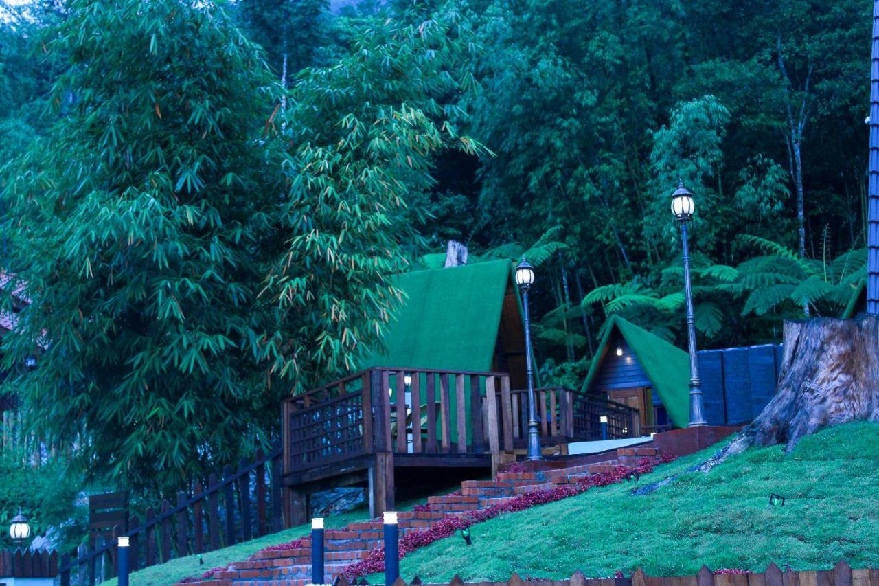 Rustcamps Glamping Resort Resorts World Genting Esterno foto