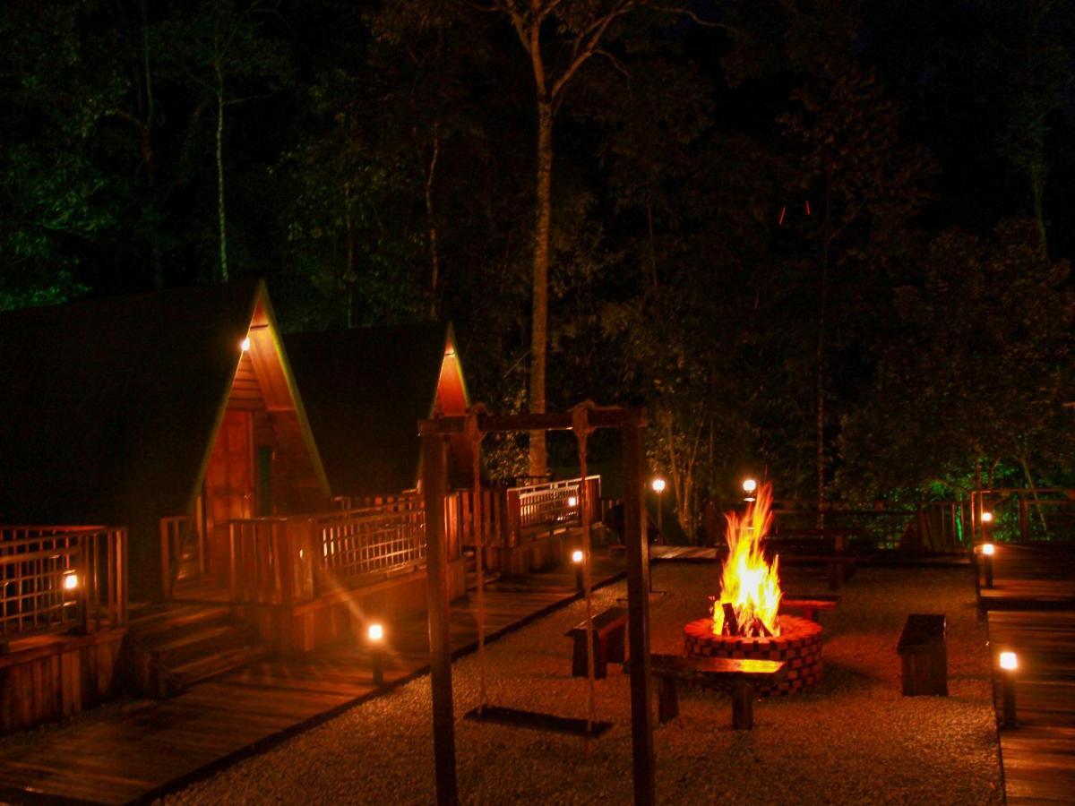 Rustcamps Glamping Resort Resorts World Genting Esterno foto